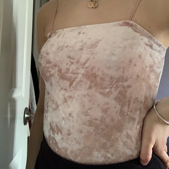 Crushed velvet bodysuit. - Picture 2 of 4